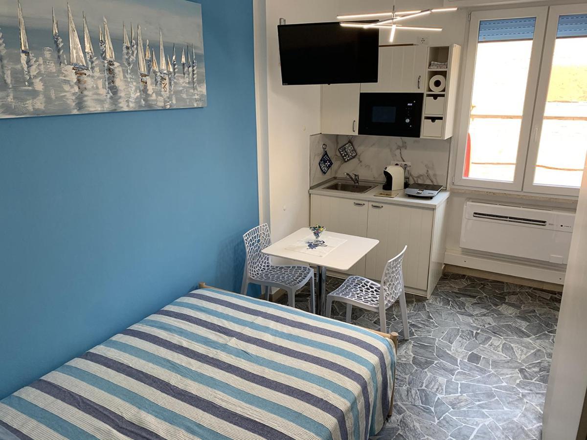 Indipendent Blue Apartment Ferrara Luaran gambar