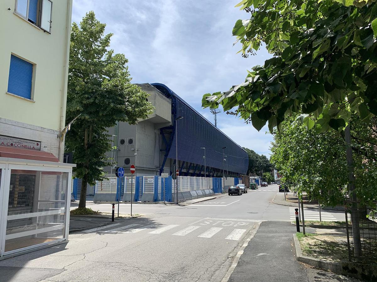 Indipendent Blue Apartment Ferrara Luaran gambar
